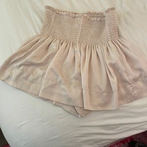 Cream Koch shorts